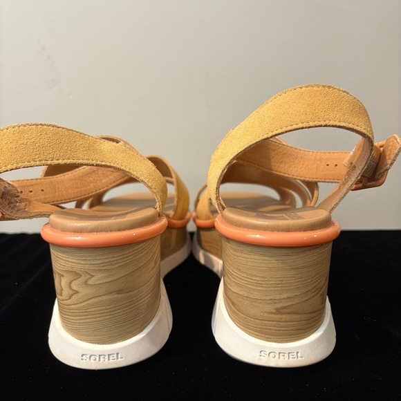 Sorel Joanie III Tan Leather Strappy Platform Wedge Sandals Size 9.5 - Picture 6 of 8